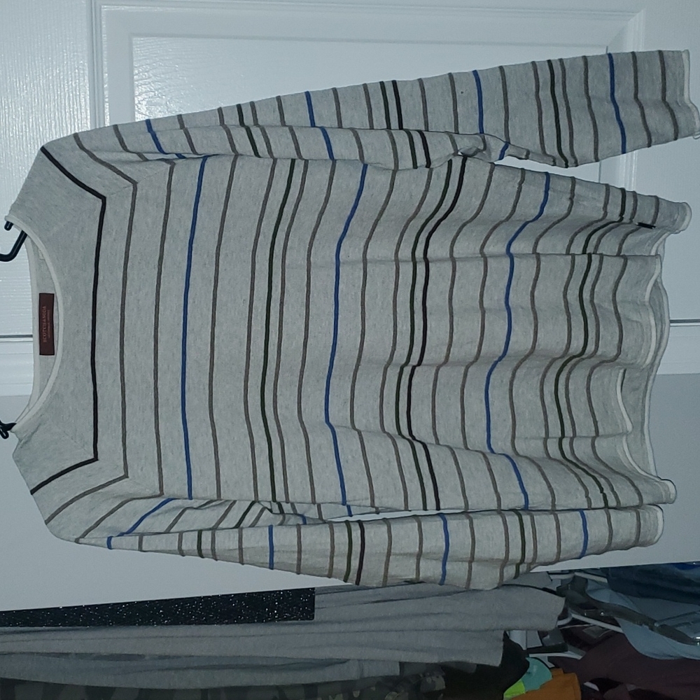 Scotch and soda sweater size large